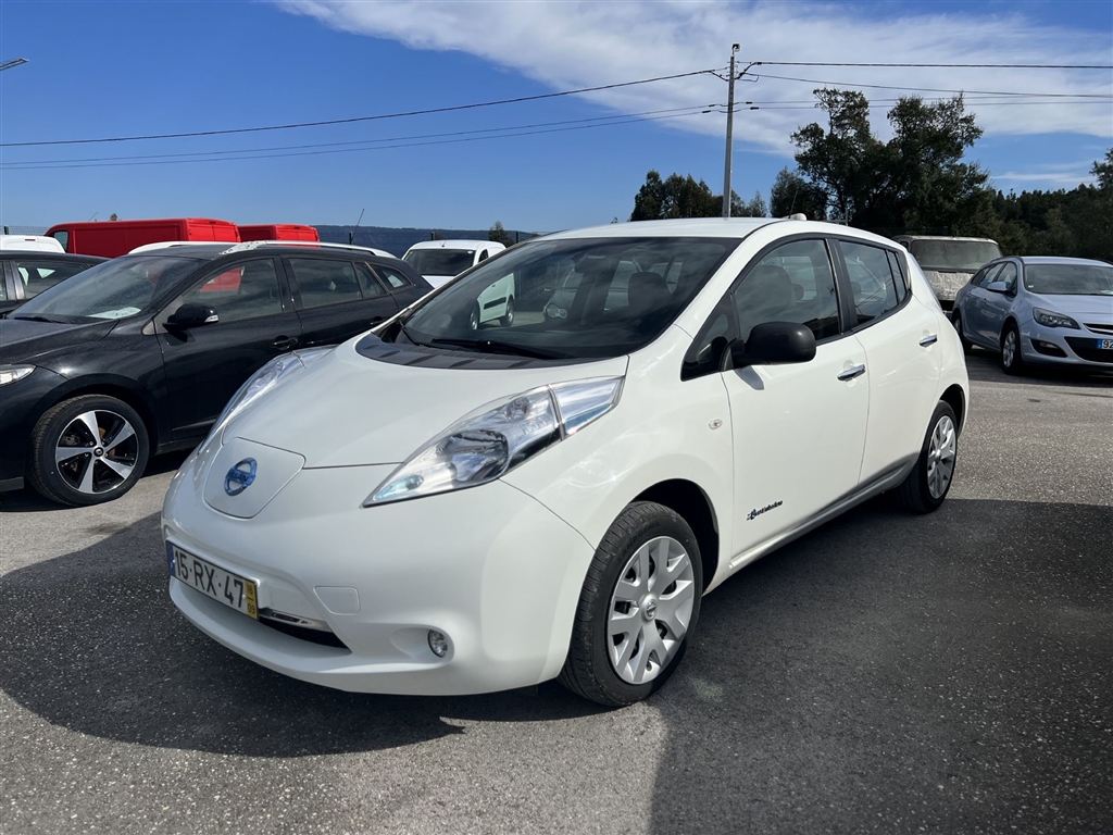 trademe nissan leaf