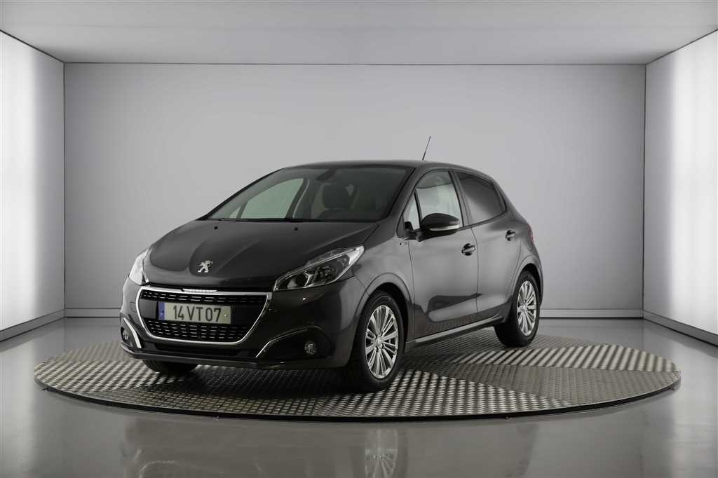 Peugeot 208 208 1.2 PureTech Signature