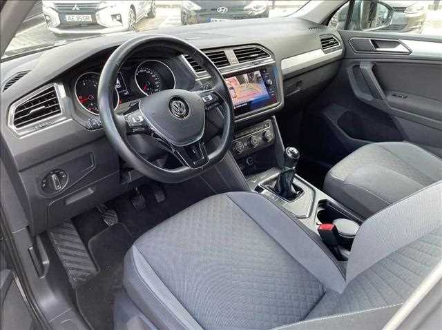 Volkswagen Tiguan  1.6 tdi confortline