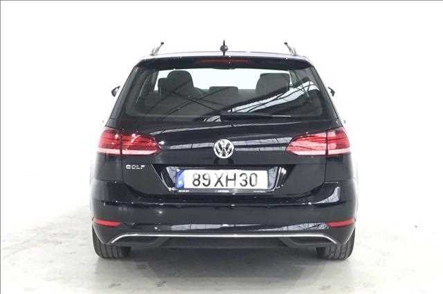 Volkswagen Golf  v.1.6 tdi confortline dsg