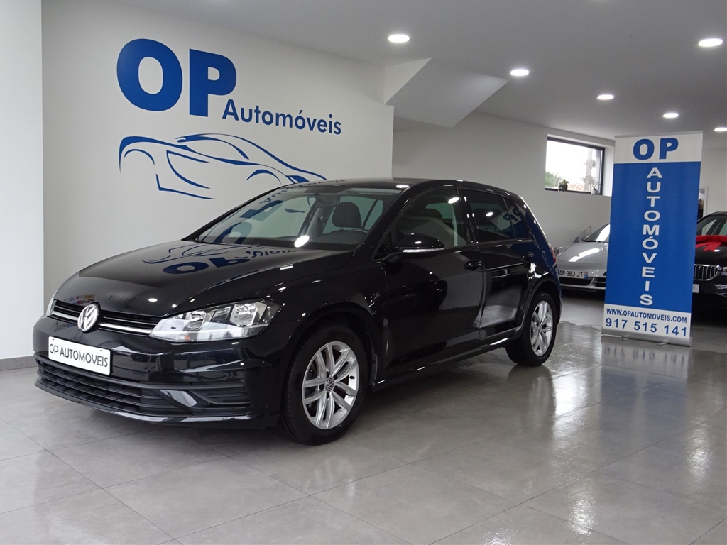Volkswagen Golf 1.6 TDi Confortline (90cv) (3p)
