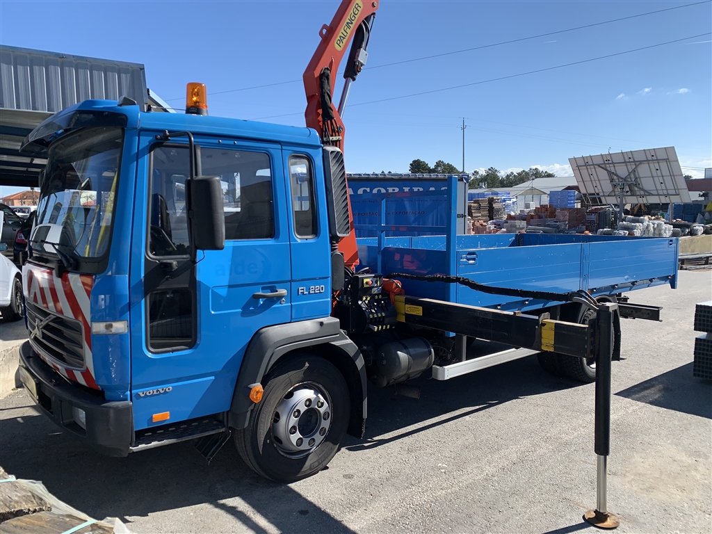 Volvo FL6 FL 220