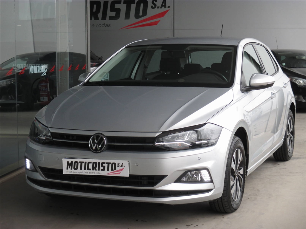 Volkswagen Polo 1.2 TSi Confortline (90cv) (5p)
