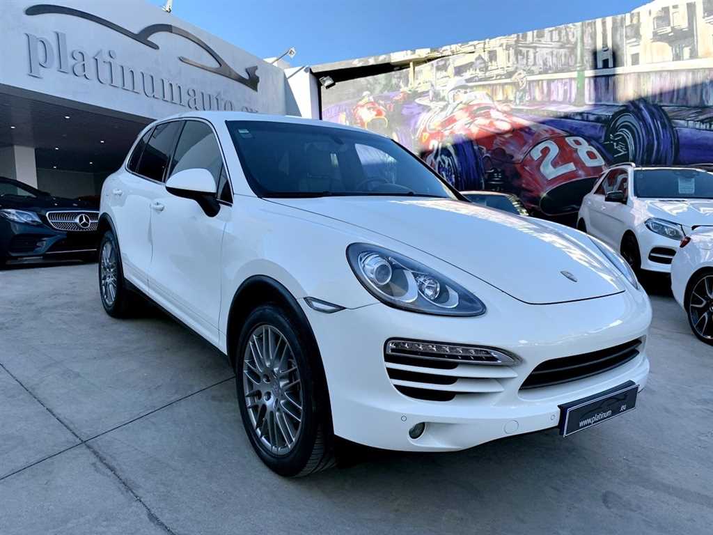 Porsche Cayenne Cayenne (240cv) (5p)