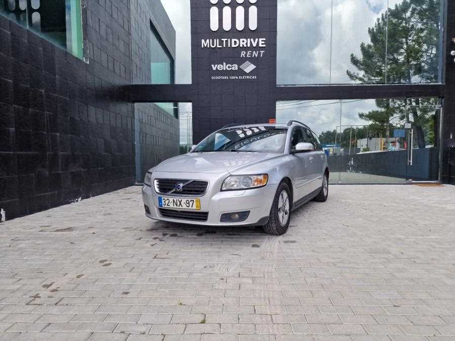 Volvo V50 Outro