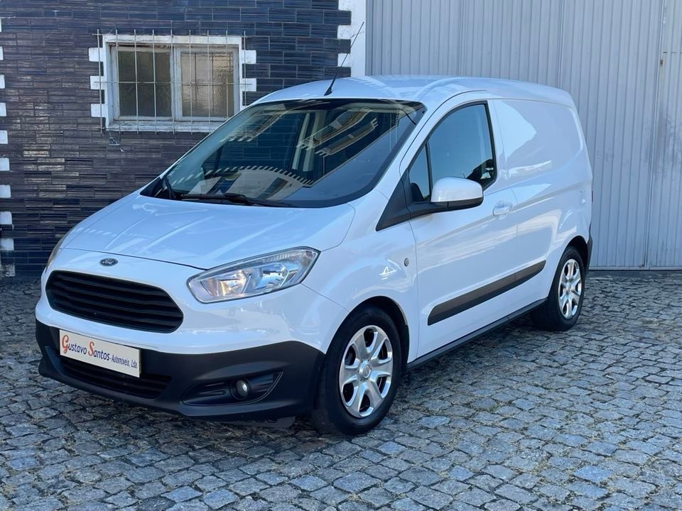 Ford Transit Courier 1.5 TDCi 55,4 kW (75cv) (3p)