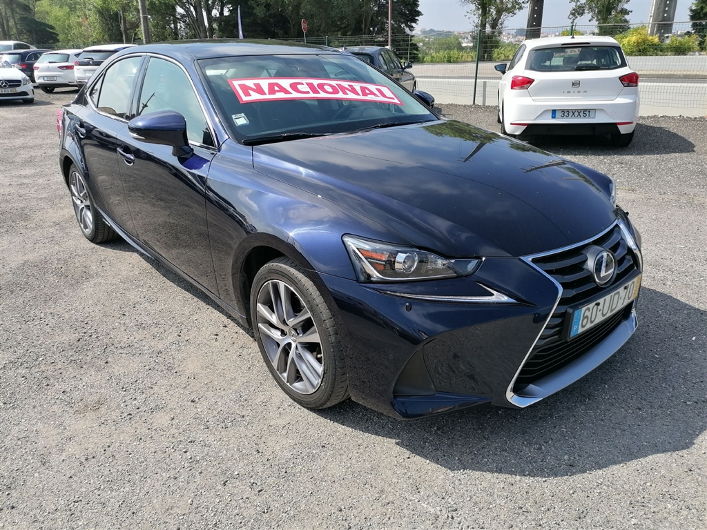 Lexus IS  Executive
