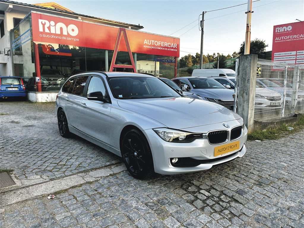 BMW Série 3 318 d Touring Auto (143cv) (5p)