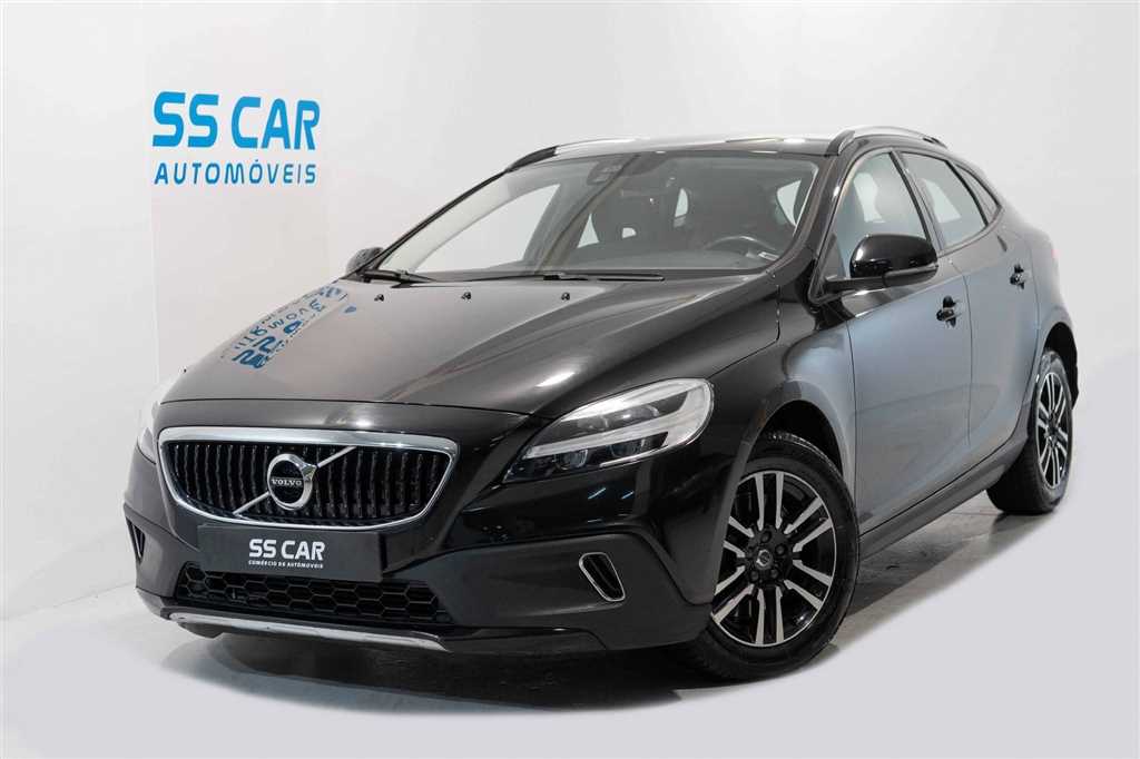Volvo V40 Cross Country 2.0 D2 Momentum Geartronic