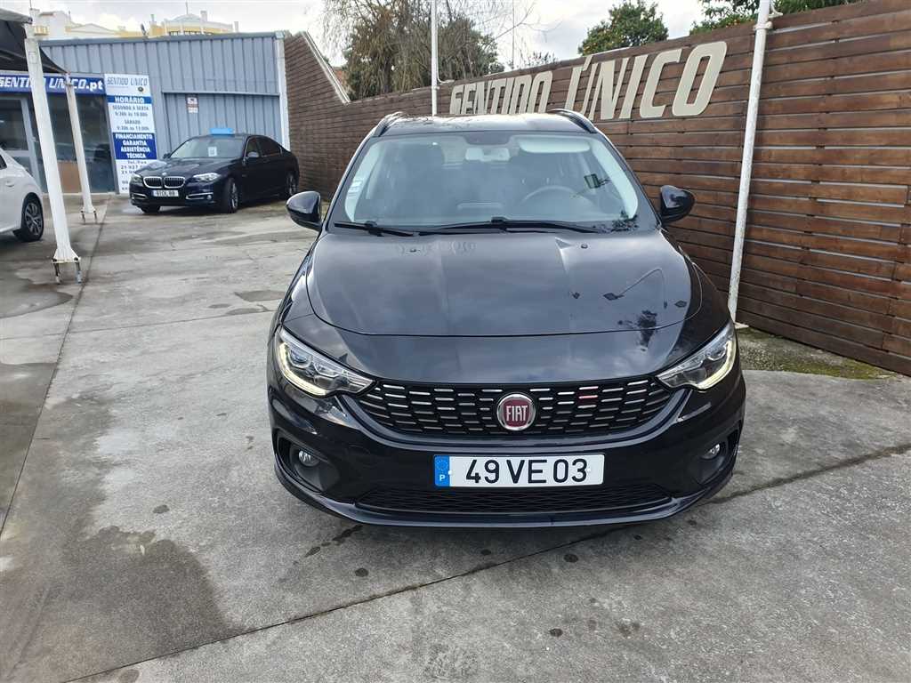 Fiat Tipo 1.6 M-Jet Lounge (120cv) (5p)