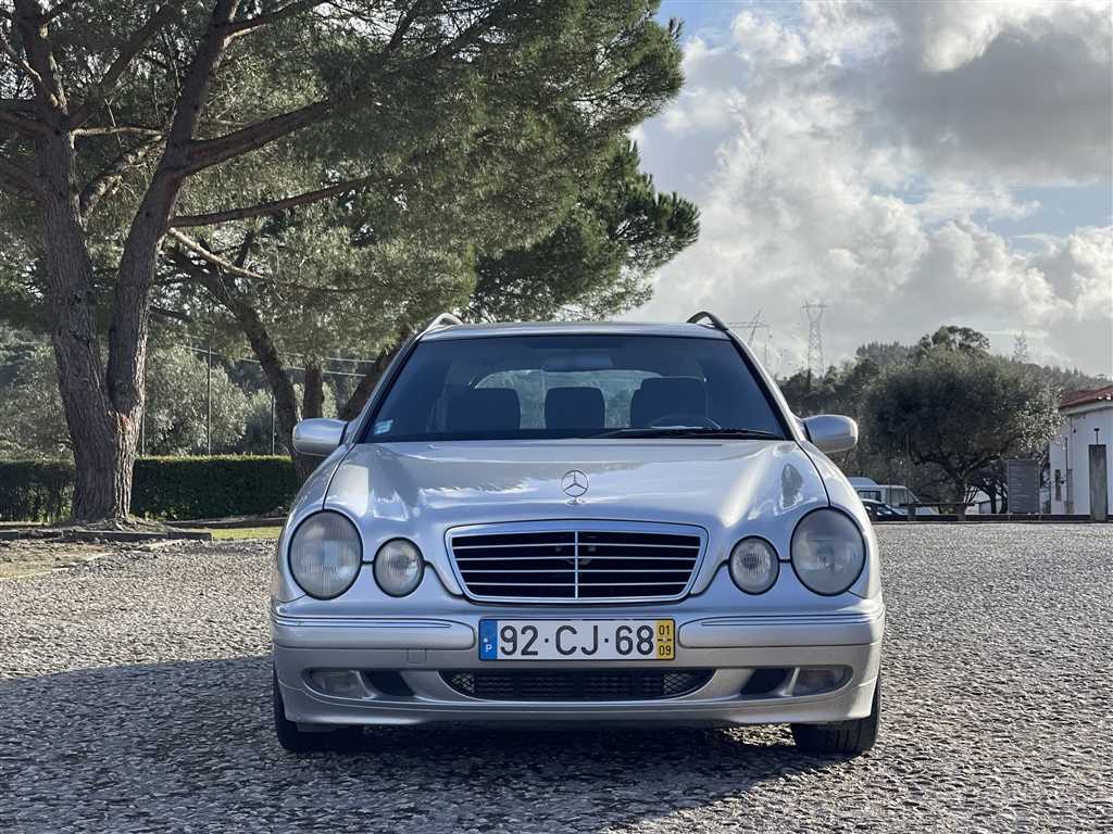 Mercedes-Benz Classe E 220 CDi Avantgarde (143cv) (5p)