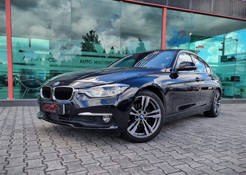 BMW Série 3 320 d Luxury Line Auto