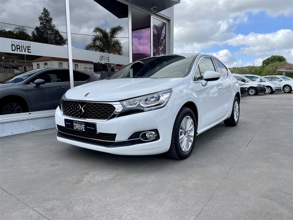DS DS4 BlueHDi 120 S&S Chic