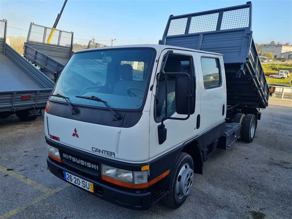 Mitsubishi Canter 3.0 TD FB634EWSLEA8 CD (125cv) (4p)