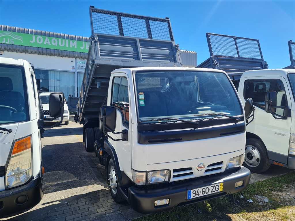 Nissan Cabstar Caixa Aberta