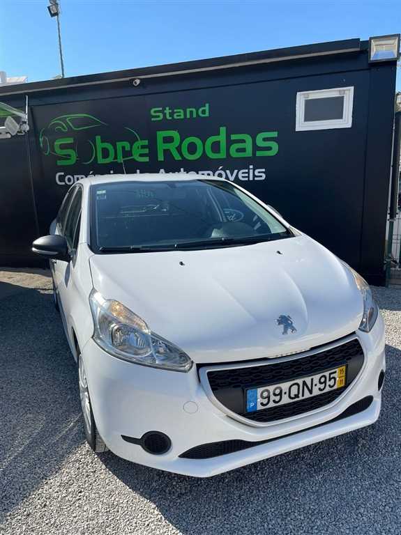 Peugeot 208 1.4 HDI HATCHBACK