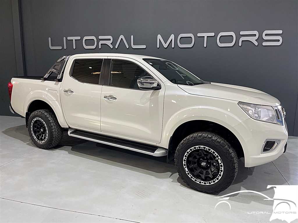 Nissan Navara 2.3 dCi CD 4WD N-Connecta Na.+Ba.AT
