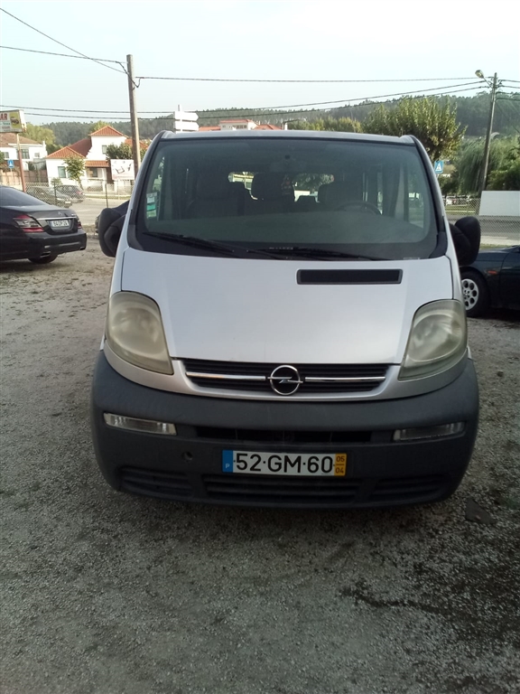 Opel Vivaro 1.9 CDTi L2 H1 9L (100cv) (5p)