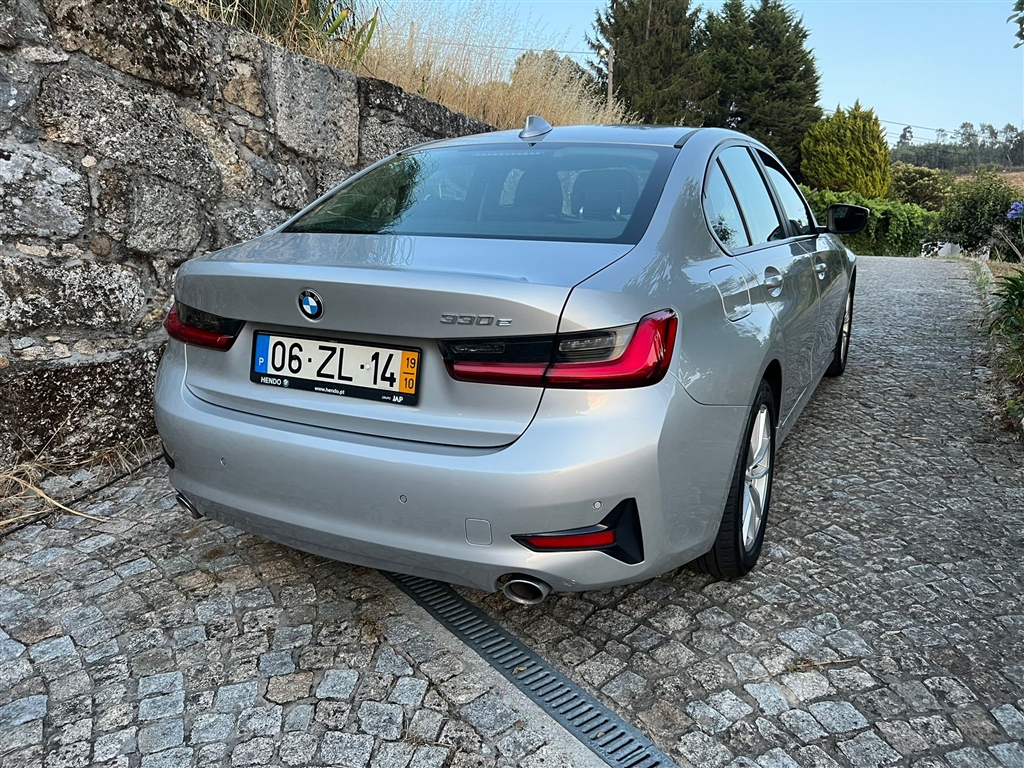BMW Série 3 330 e Auto (292cv) (4p)