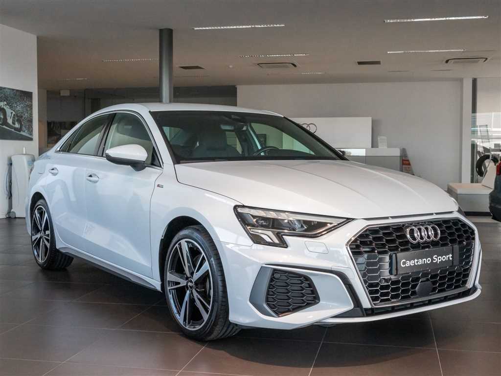 Audi A3 35 TDI S tronic S line