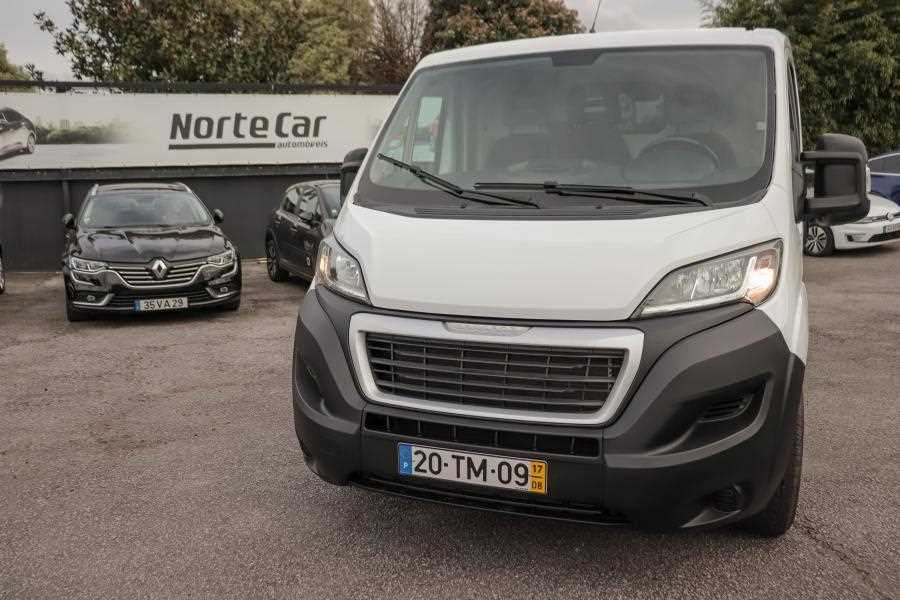 Peugeot Boxer 2.0 BlueHDi 330 L1H1 Pro (110cv) (5p)
