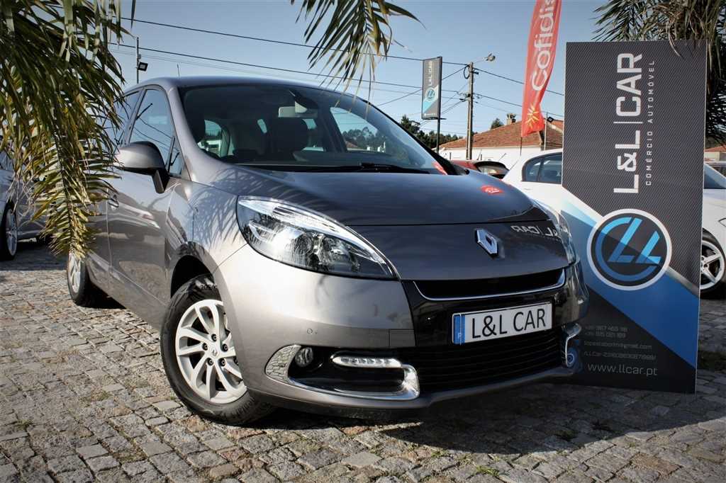 Renault Scénic 1.5 DCI 