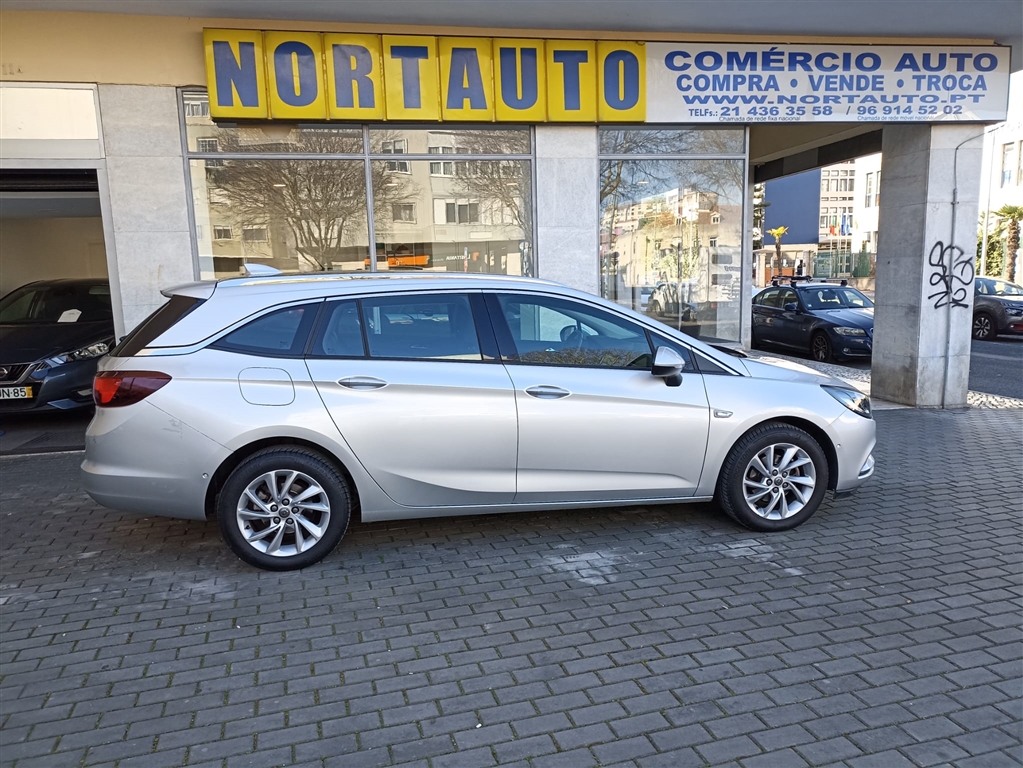 Opel Astra 1.0 Innovation S/S RM6/SOB/5PB (105cv) (5p)