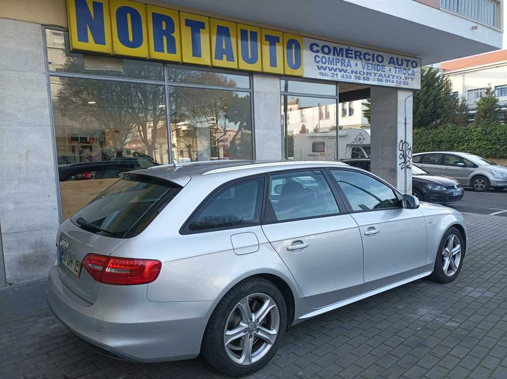 Audi A4 Avant 2.0 TDi Multi. S-line (136cv) (5p)