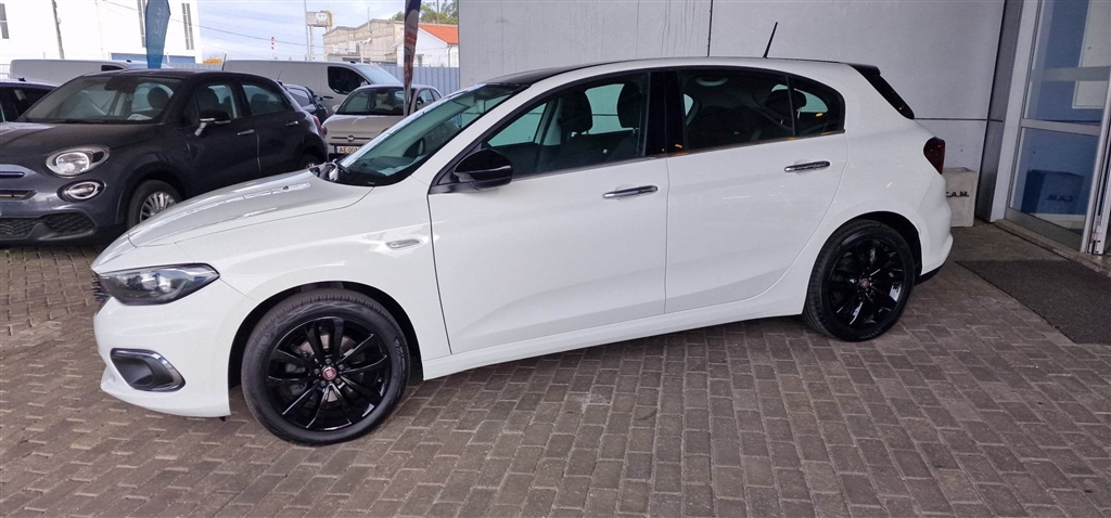 Fiat Tipo 1.3 Multijet 95 Lounge 5p S/S