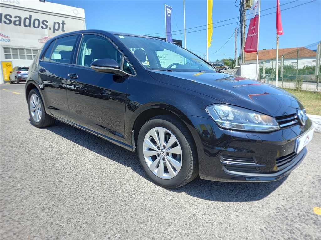 Volkswagen Golf 1.6TDI 110 TRENDLINE 5P (5L)