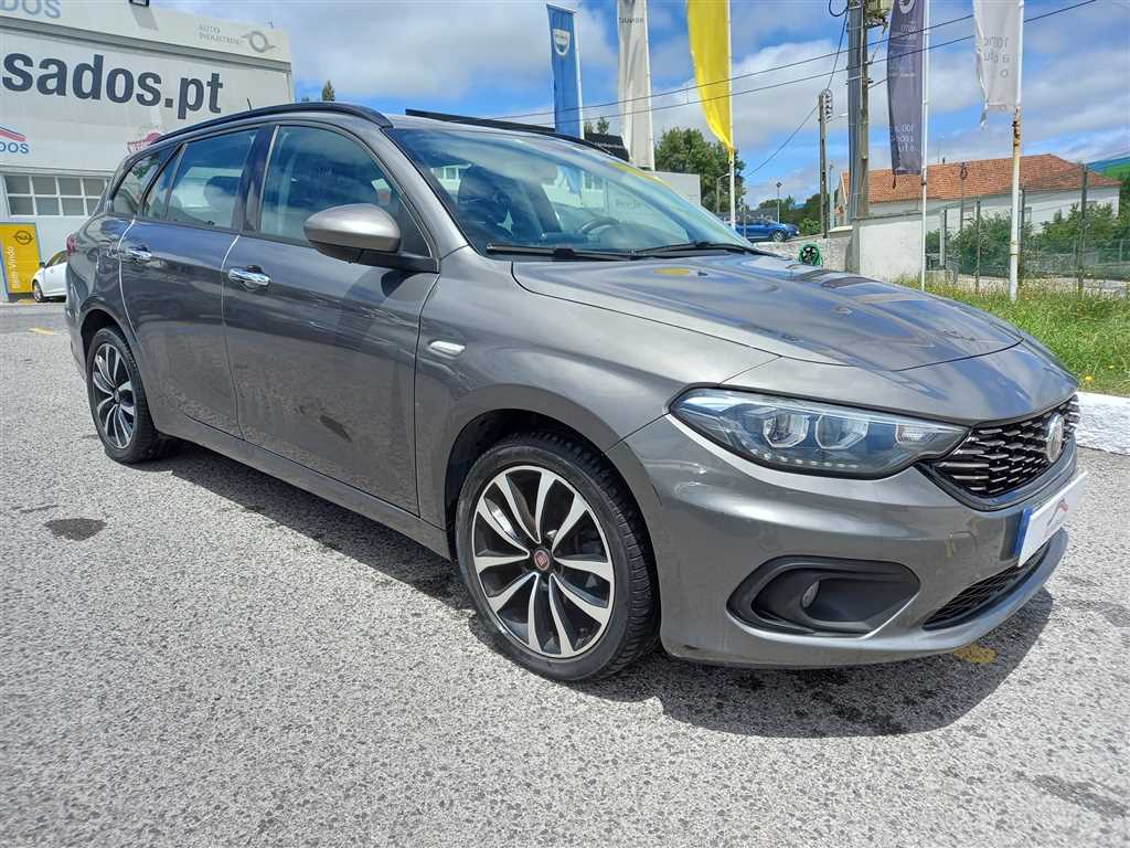 Fiat Tipo SW 1.6 Multijet 120 Lounge 5p