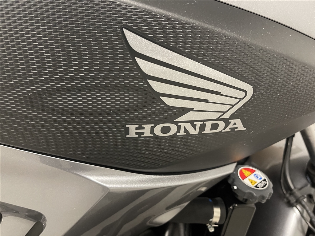 Honda (Model.Model?.Description)