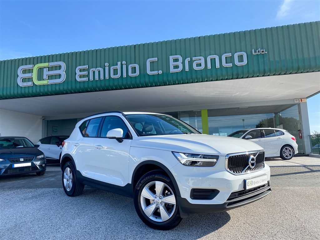 Volvo XC40 1.5 T2 MOMENTUM