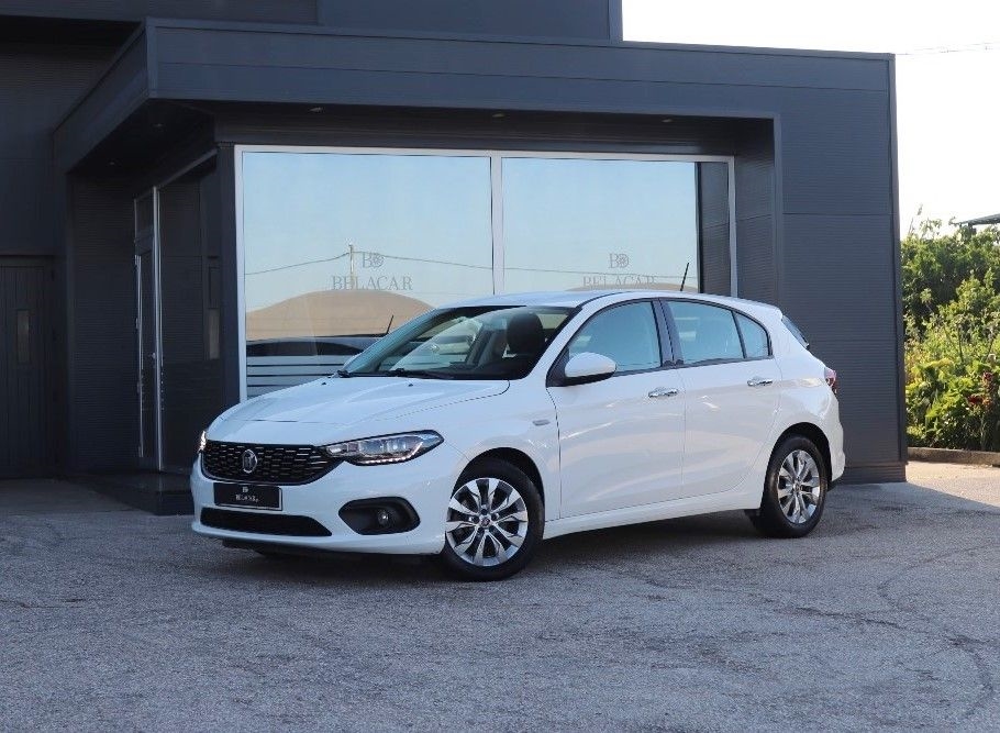 Fiat Tipo 1.3 M-Jet Lounge (95cv) (5p)