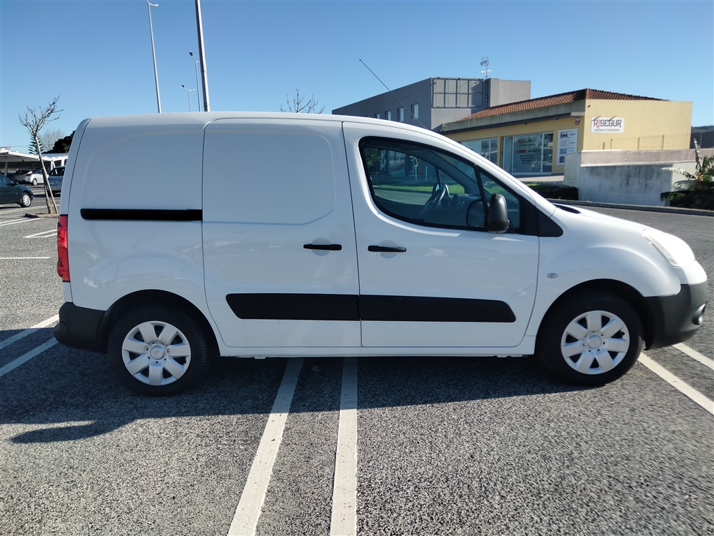Citroen Berlingo 1.6 75HP 3 Lugares (VENDIDA)