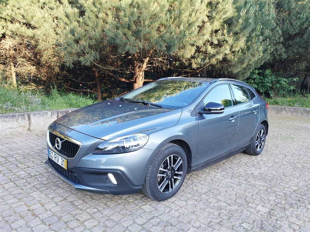 Volvo V40 Cross Country 2.0 D2 Kinetic Geartronic (120cv) (5p)