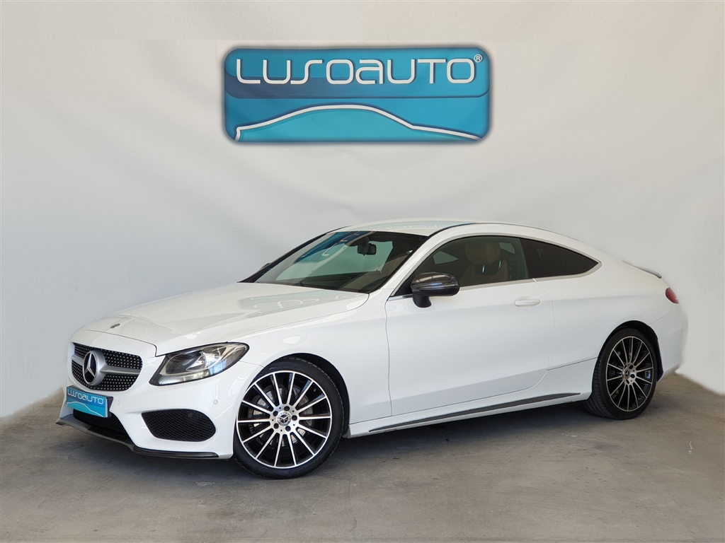 Mercedes-Benz Classe C 220 d AMG Line (194cv) (5p)