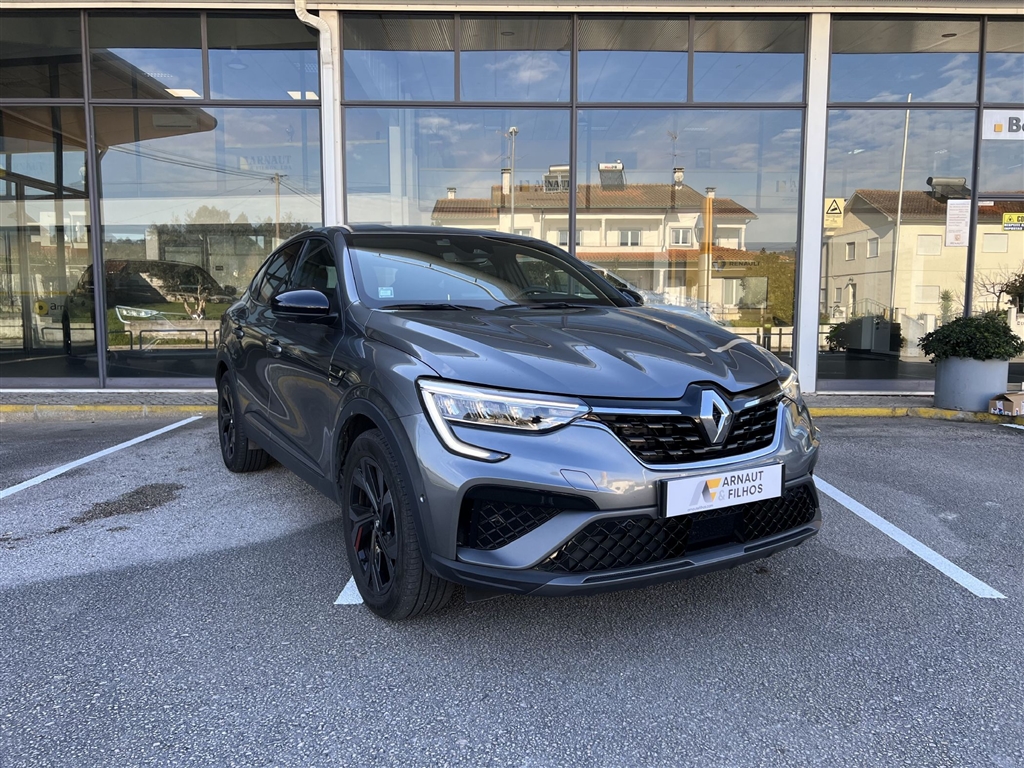 Renault Arkana 1.6 E-Tech R.S.Line