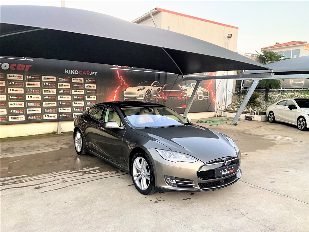 Tesla Model S 85 (367cv) (5p)