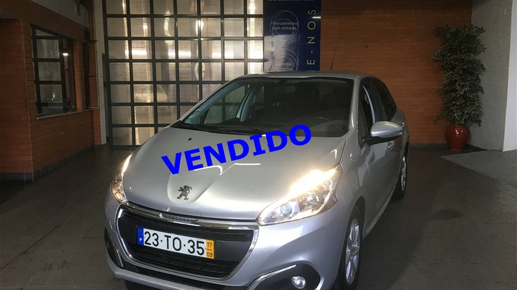 Peugeot 208 1.6 BlueHDi Style (75cv) (5p)