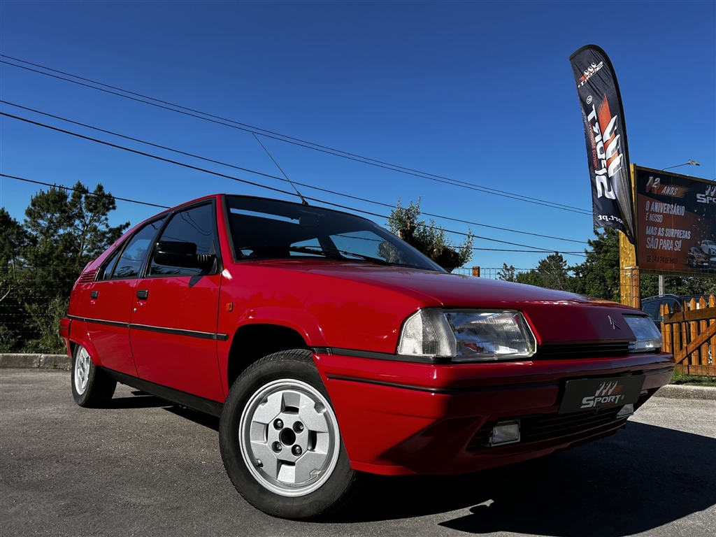 Citroen (Model.Model?.Description)