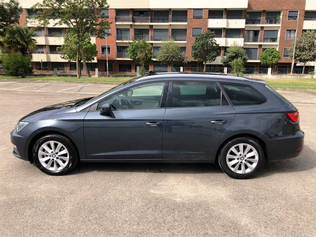 Seat Leon ST 1.6 TDi Style S/S (115cv) (5p) - TECTO ABRIR PANORÂMICO