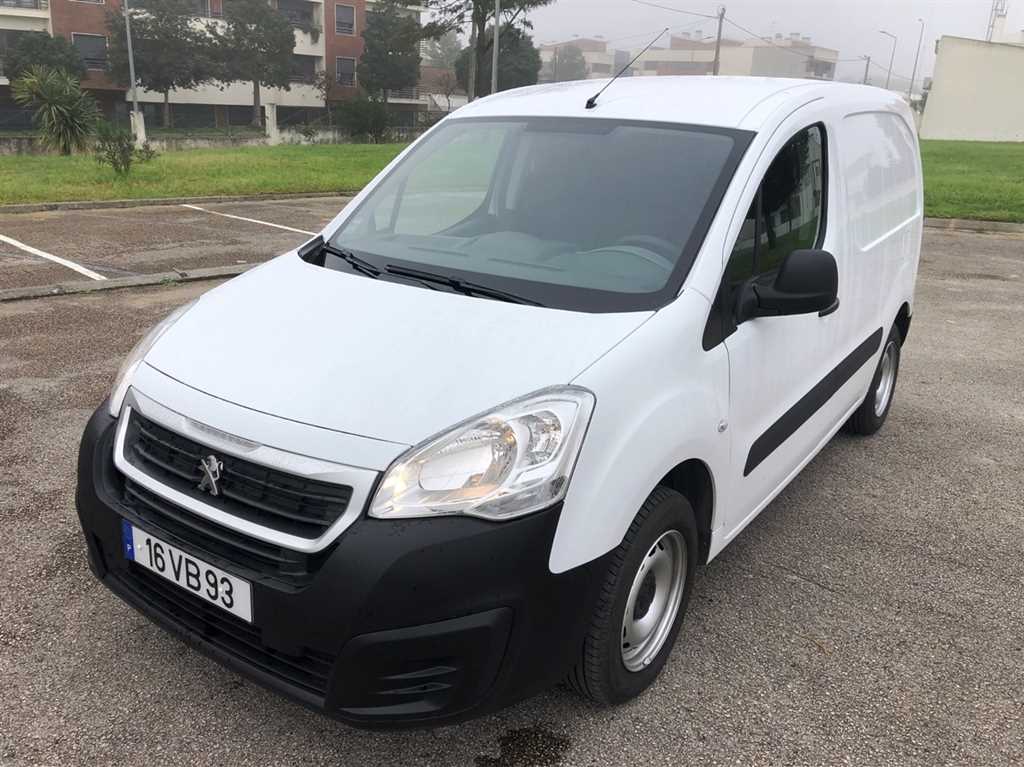 Peugeot Partner 1.6 HDi L1 H1 (100cv) (4p) (3Lug) - AR CONDICIONADO + IVA DEDUTÍVEL