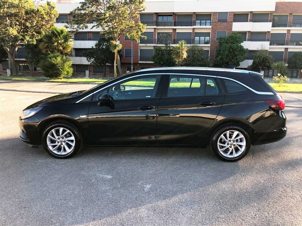 Opel Astra 1.6 CDTI Innovation S/S (110cv) (5p)
