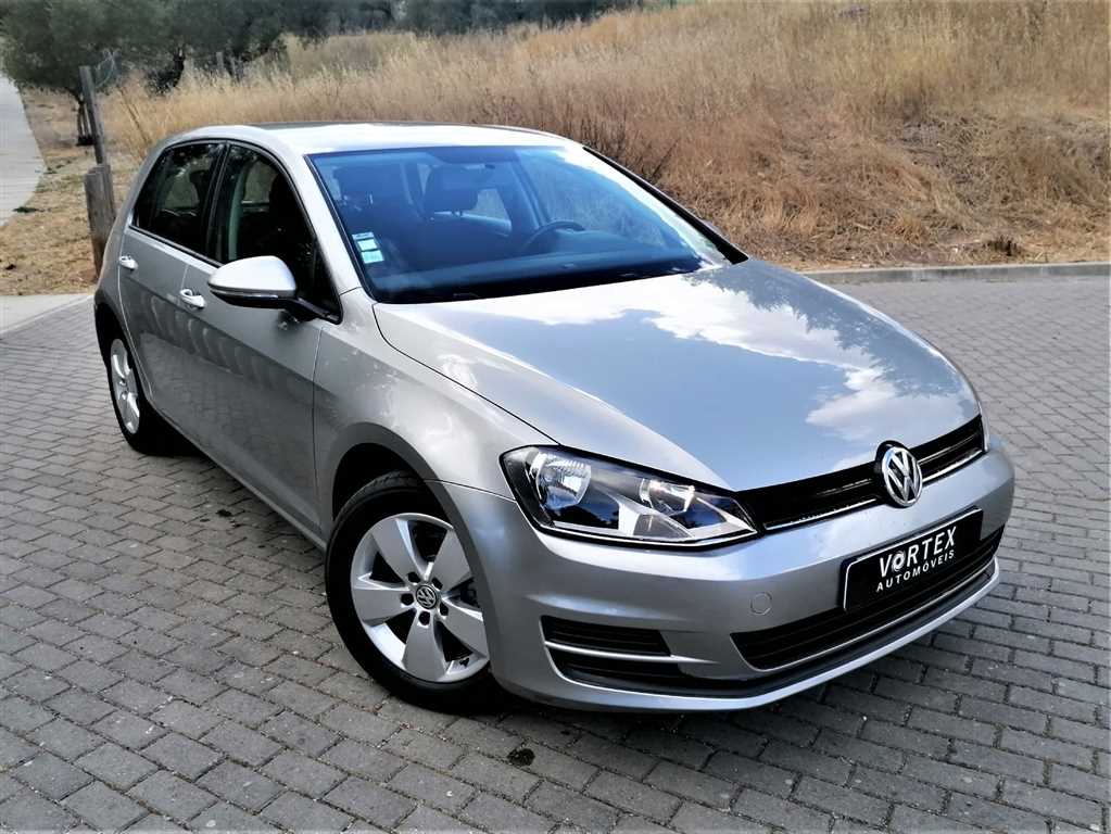 Volkswagen Golf 1.6 TDi Trendline (90cv) (3p)