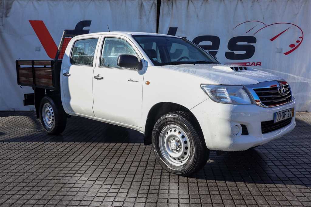 Toyota Hilux 5 Lugares 