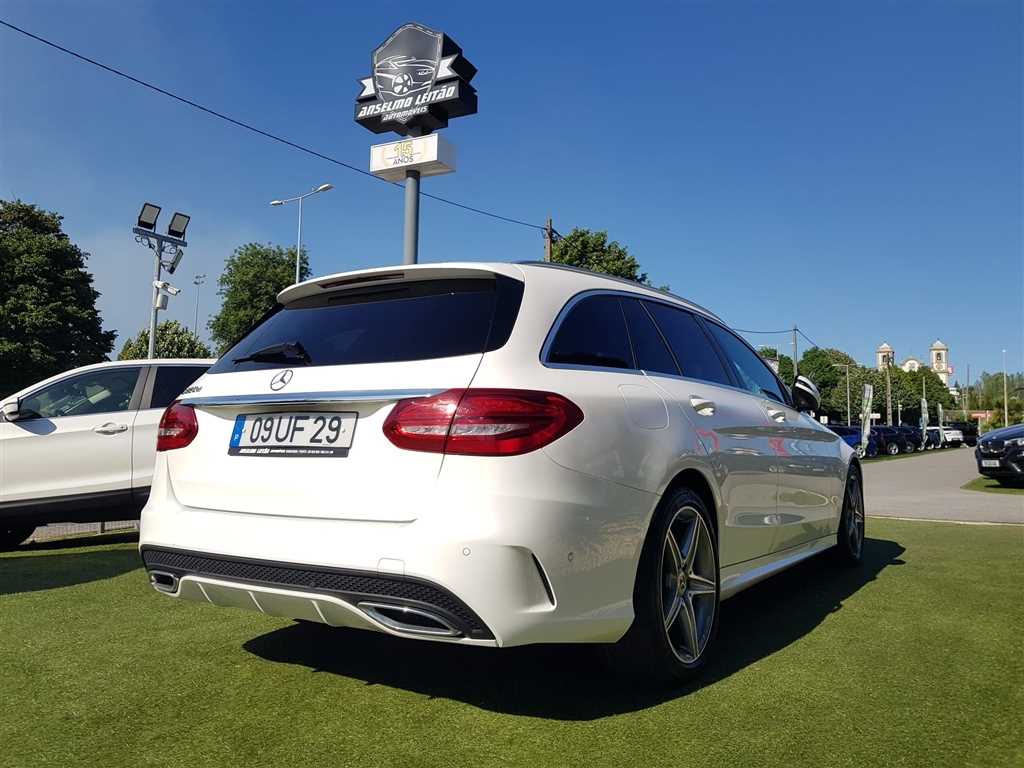 Mercedes-Benz Classe C 220 d AMG Line Aut. (170cv) (5p)