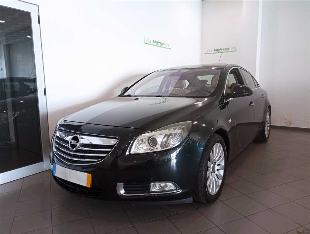 Opel Insignia 2.0 CDTi Cosmo (130cv) (4p)