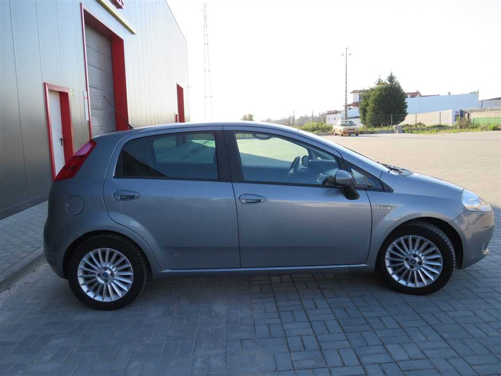 Fiat Grande Punto 1.3 M-Jet Dynamic Dualogic (90cv) (5p)