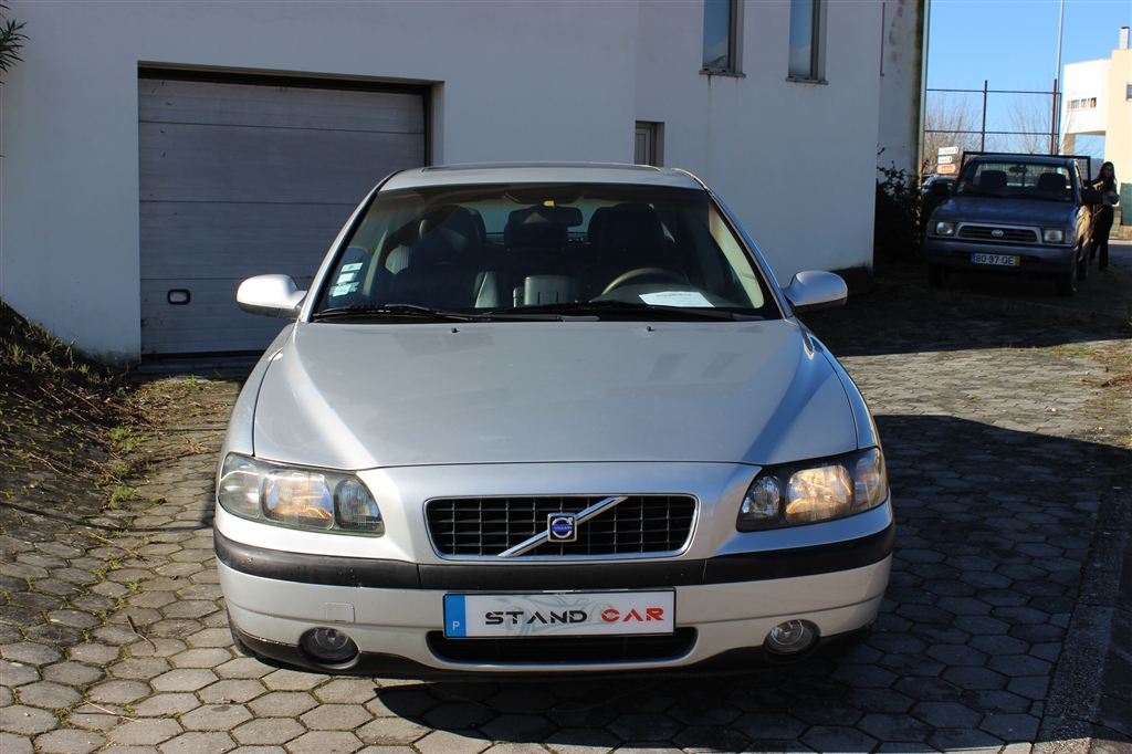 Volvo S60 2.4 D5 (163cv) (4p)